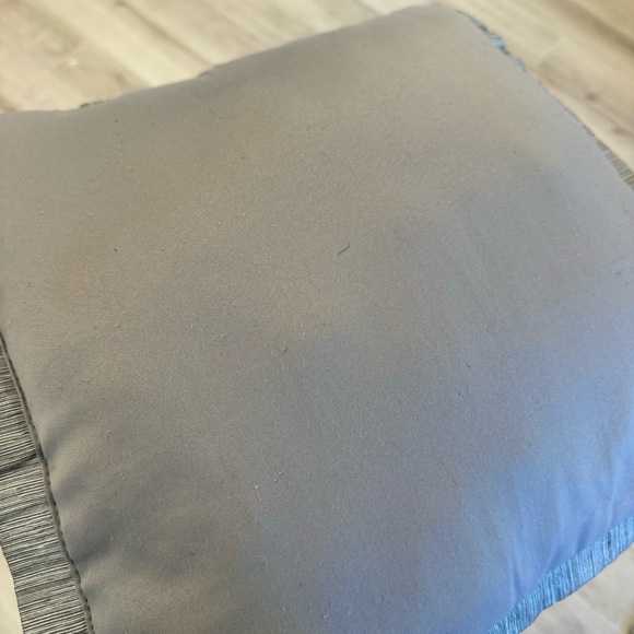 🛍️4 for 20$ / Accent Pillow Cushion / Grey - Picture 5 of 5